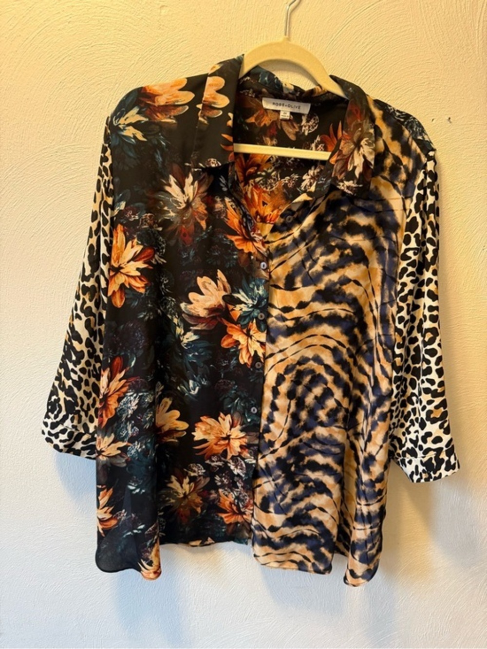 Rose + Olive Mixed Print Blouse 2X Floral Tiger Leopard Statement Top Oversized - Picture 2 of 5